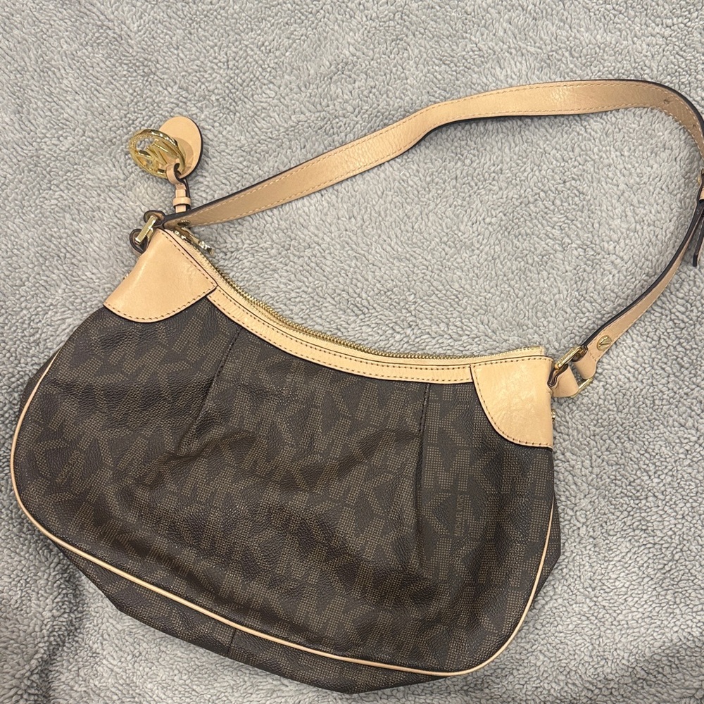 Michael Kors Dark Brown and Beige Shoulder Bag - Picture 2 of 4